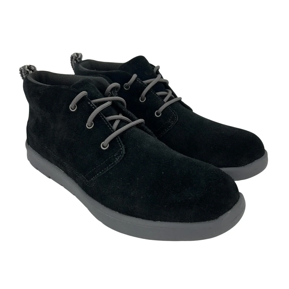 UGG Boots Youth Size 5 Black Canoe Suede Chukka Ankle Lace Up Lightweight Shoes
